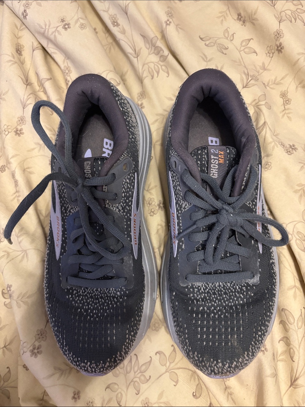 Brooks Ghost Max 2 Running Shoes